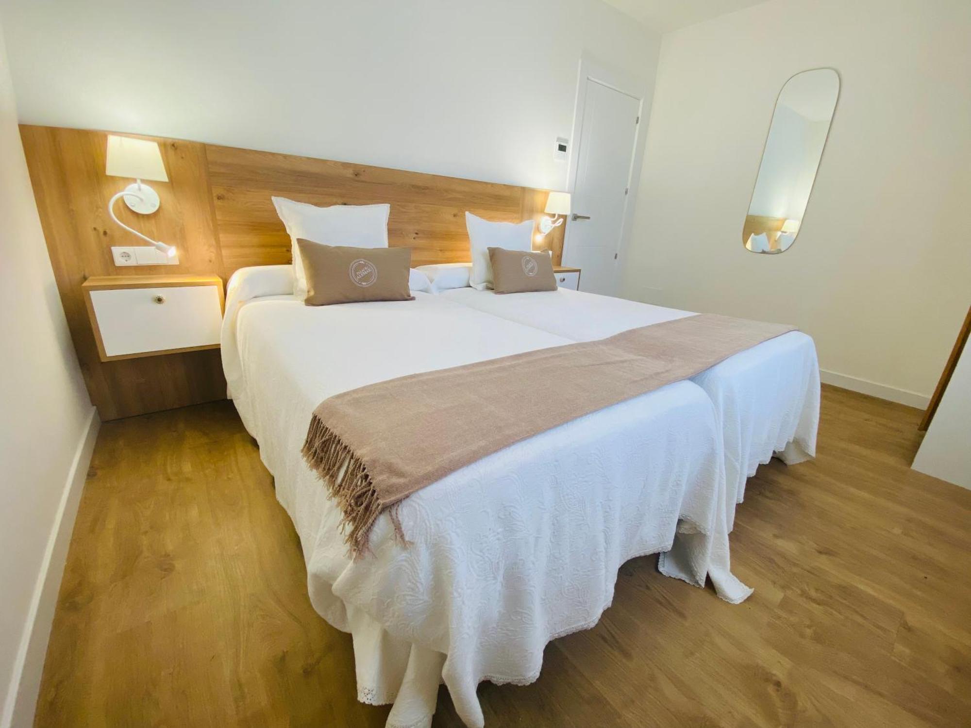 Apartamentos Palacio Alemar Loredo Extérieur photo